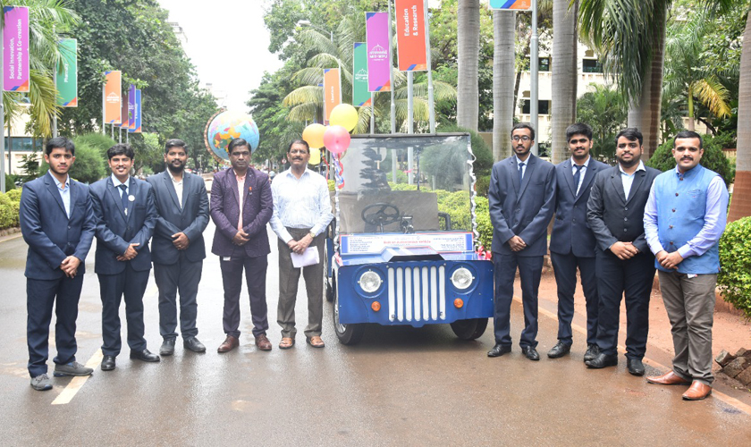 Pune Students develop Electric Car driver-less