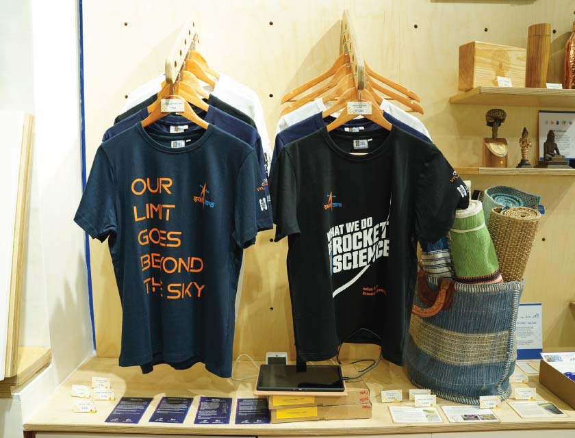 Shop official India Republic & ISRO souvenirs at Pune's only Phygital Store Lounge