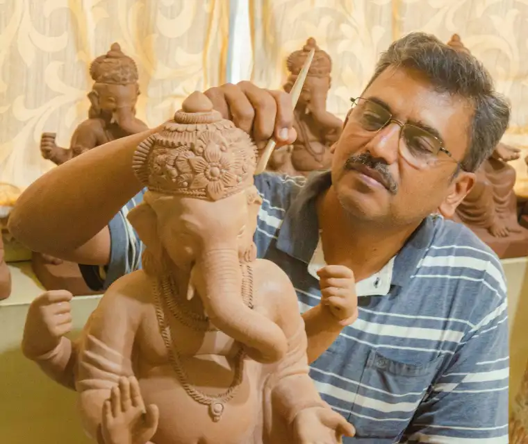 Abhijit Dhondphale Sculpture Artist
