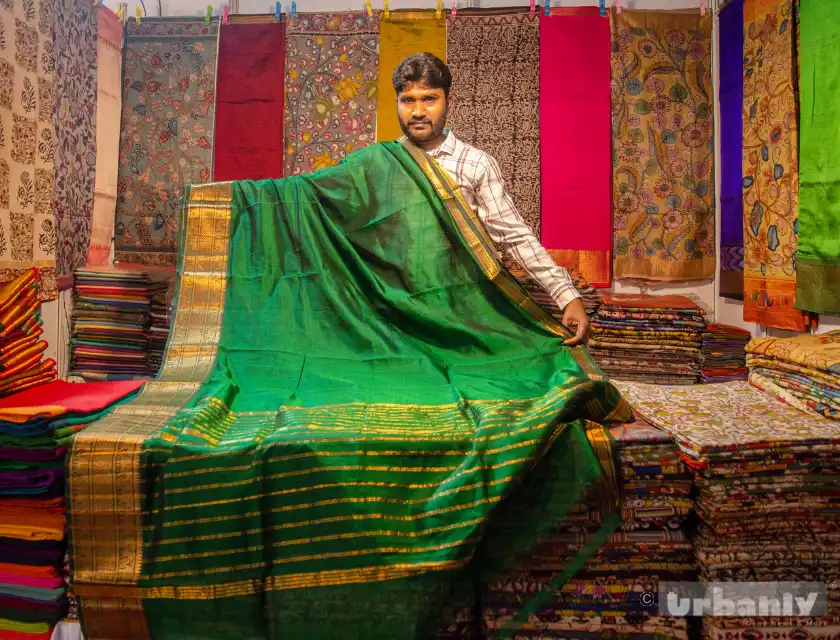 Weaves India Handloom Exhibition Sonal Hall