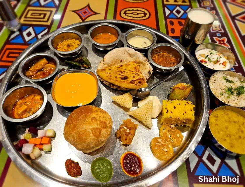 Hog on these Thalis in Pune with Unlimited Aamras this Summer!