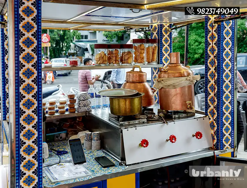 Pune’s very first pure vegetarian Irani chai place!