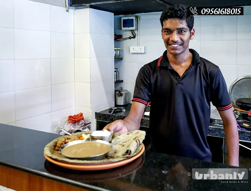Shengolya, a traditional Maharashtrian dish is now severed in Pune