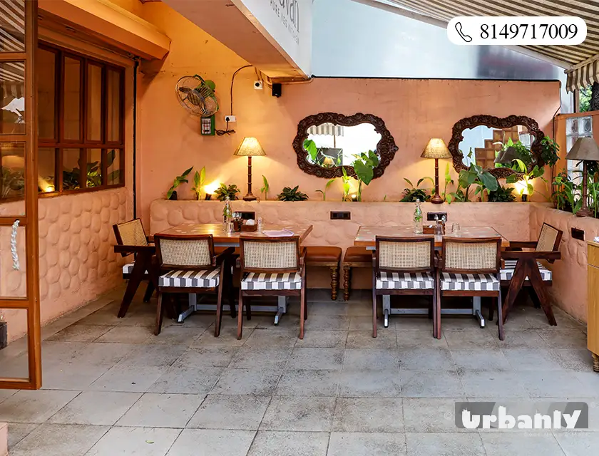 This Pune restaurant serves Alu Wadi in Kala Masala & it's a hit!