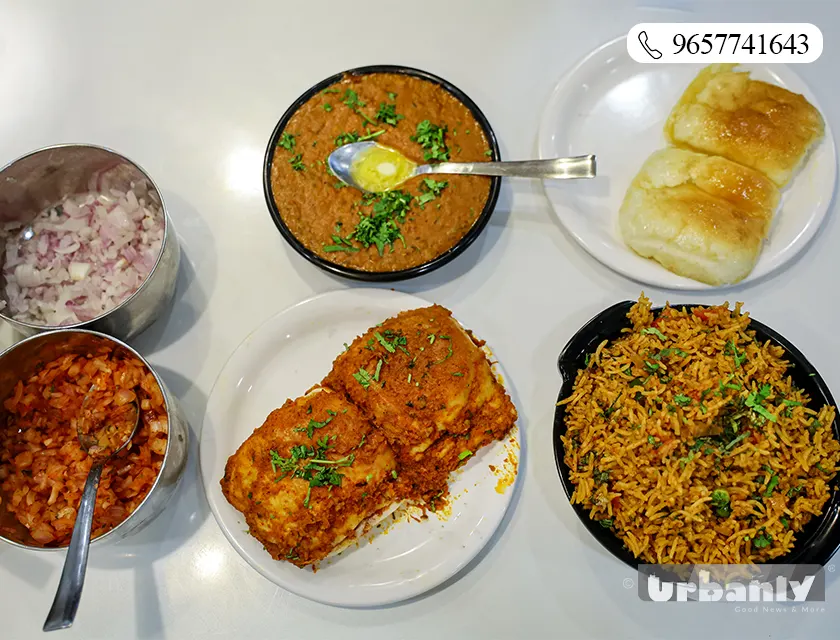 Pune's favorite Relax Pavbhaji opens 7th branch near JW Marriott!