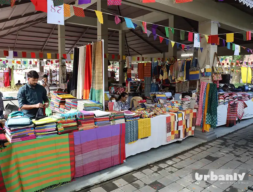 Dastkari Haat exhibition Now in Pune at the new Kalagram!