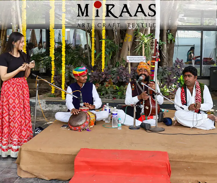 Buy crafts from national award winners @Miraas exhibit in Pune!