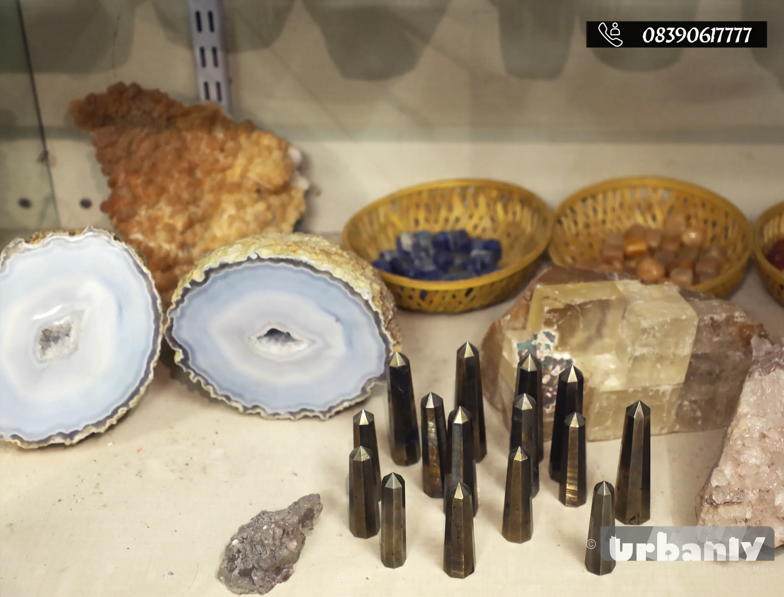 Meet Pune’s only Crystal Hunter with over 300 crystals in his collection!