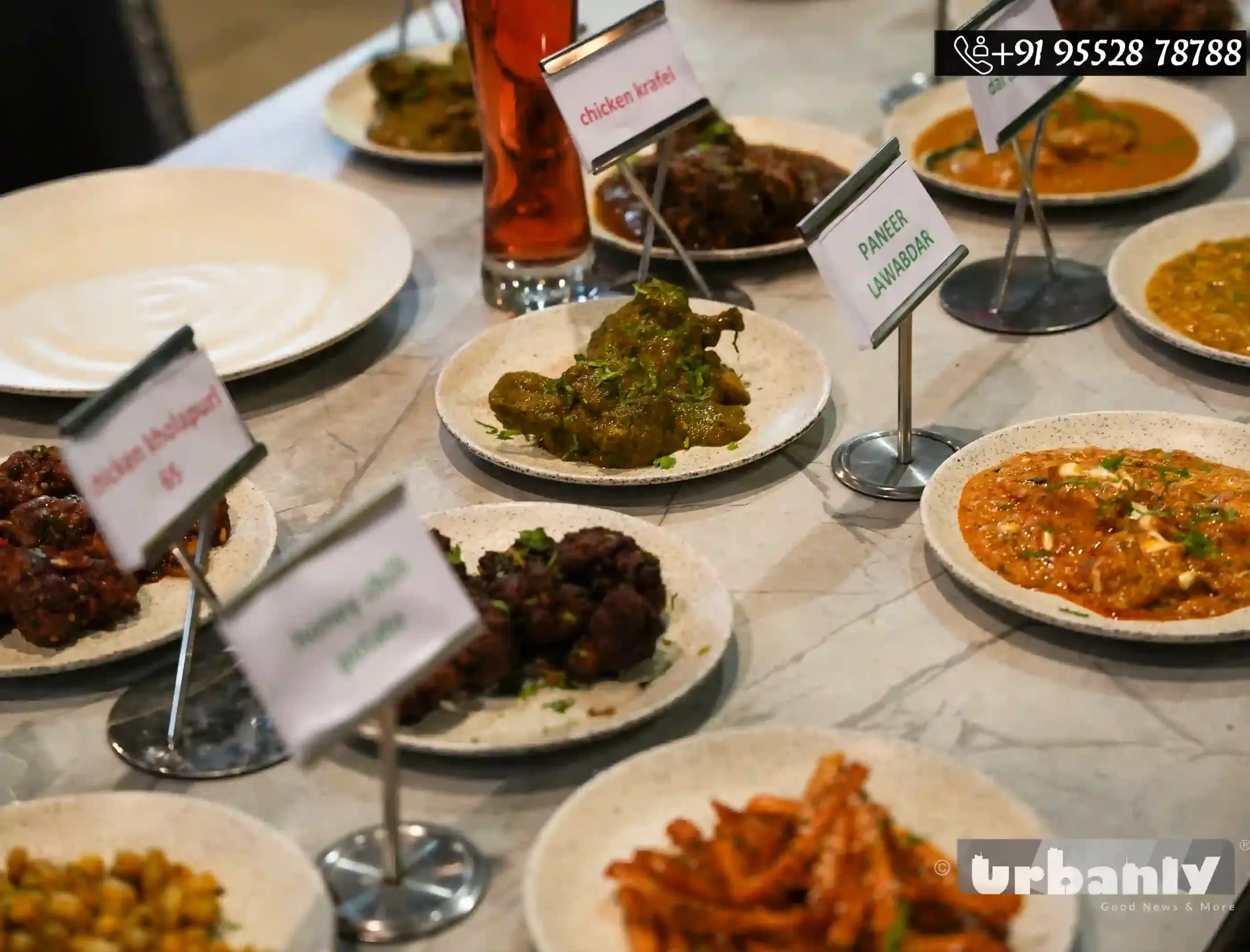 This restaurant in Karvenagar, Pune is THE spot for Akhad feast!
