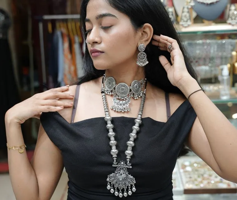 This shop is a hidden gem for Navratri jewellery in Camp, Pune!